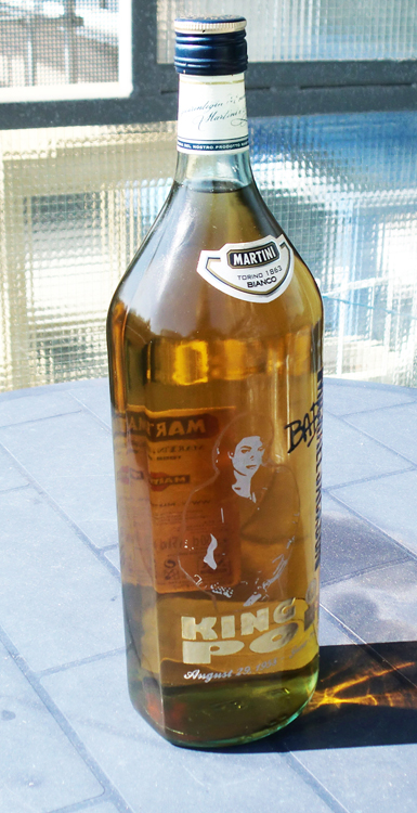 Michael Jackson engraved on Martini Bianco 150cl